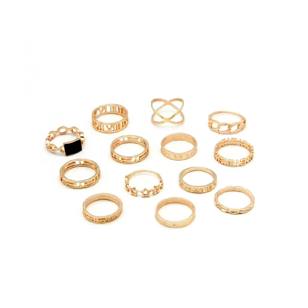 Queen's Rings: Beautiful 100-Piece Women's Premium Ring Collection